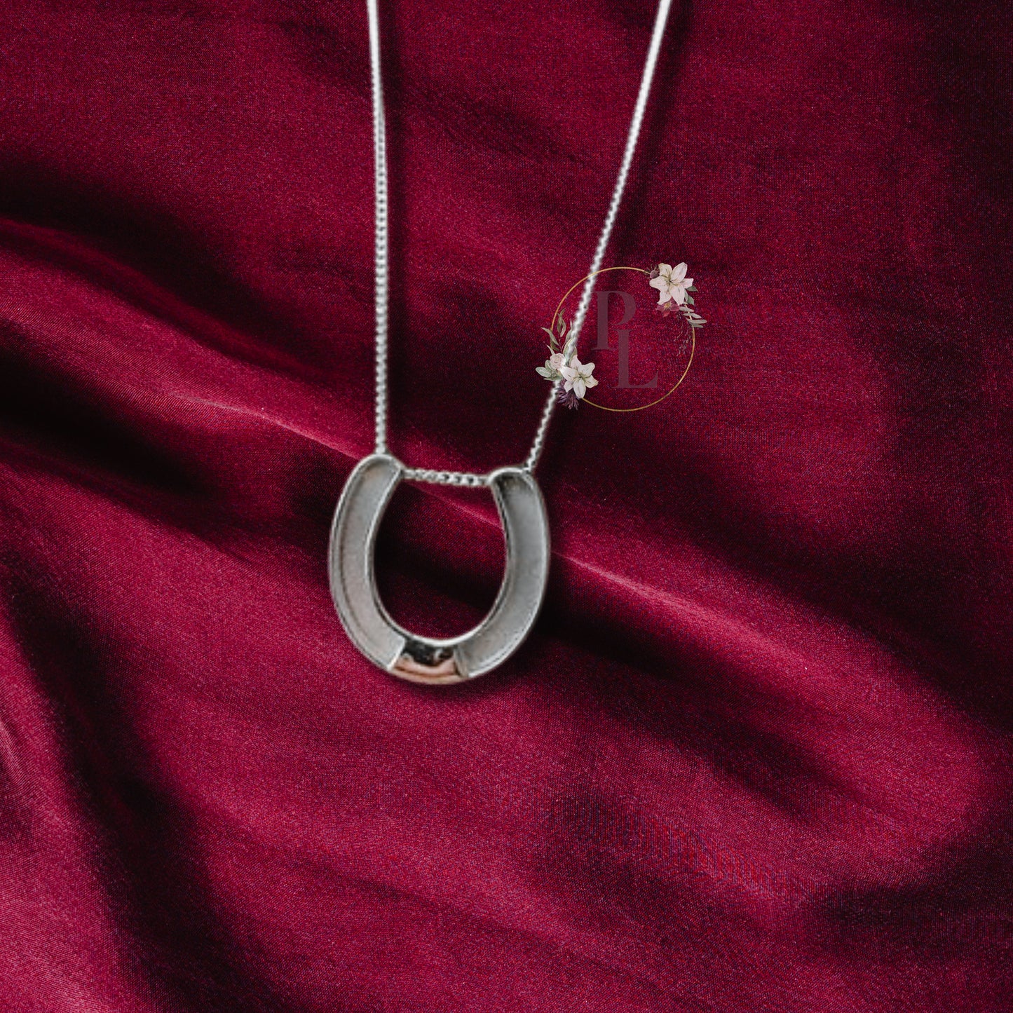 Goldie - Floating Horse Shoe Breastmilk Necklace