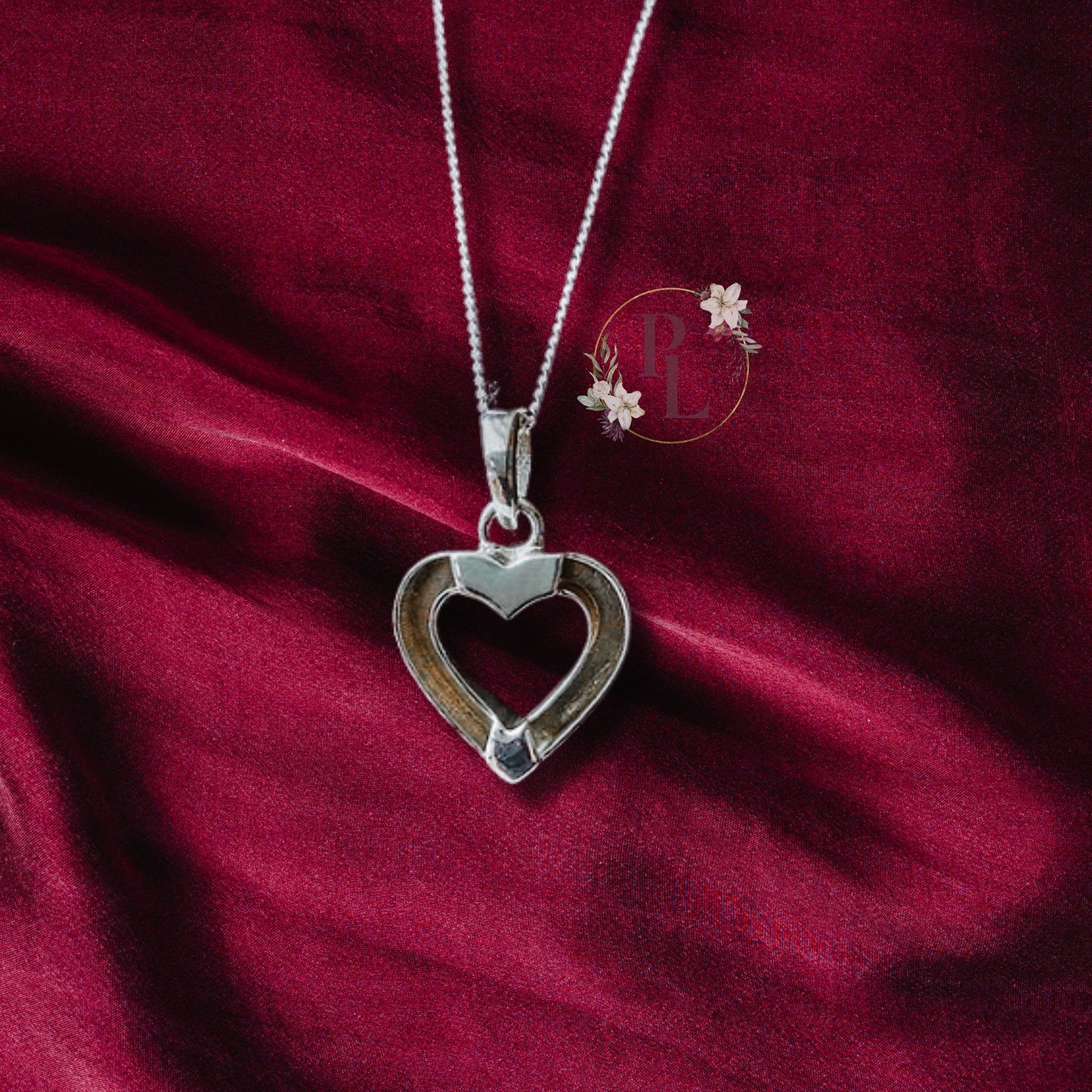 Winona - Heart Cremation Ash Necklace