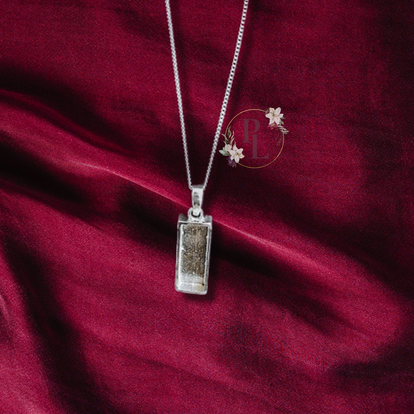 Joel - Rectangle Breastmilk Necklace